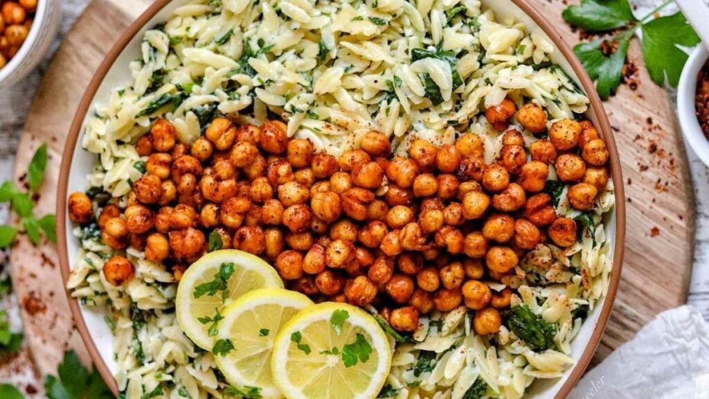 Herby Spinach Feta Orzo with Crispy Harissa Chickpeas