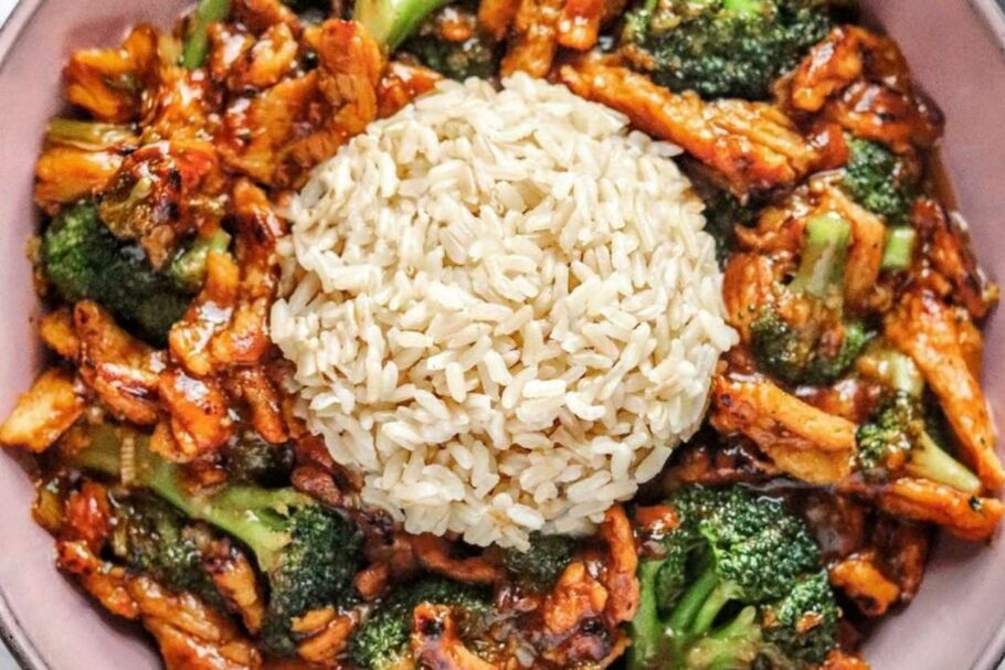 Saucy Soy Curls With Broccoli and Brown Rice