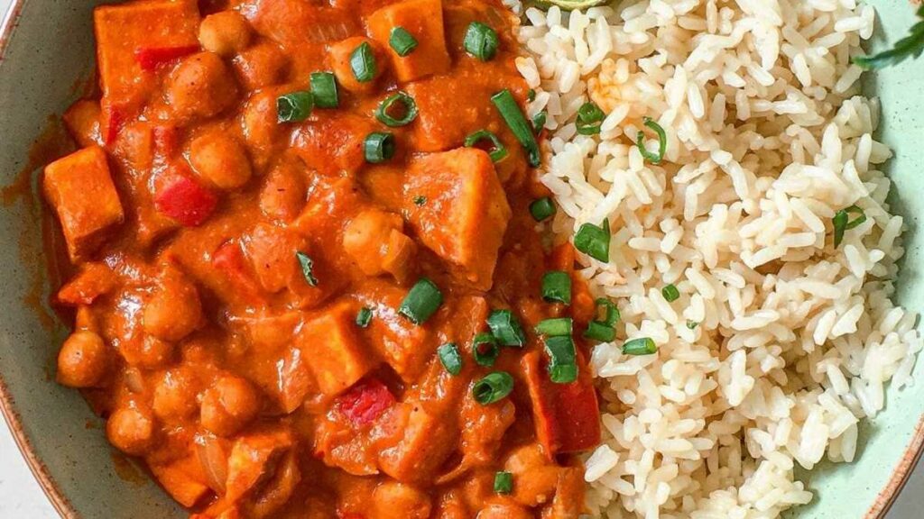 Sweet Potato, Chickpea & Peanut Curry Recipe