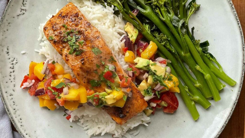 Cajun salmon with avocado & mango salsa