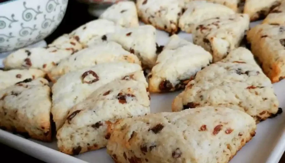 These tender and buttery treats are a must-have for any breakfast or afternoon tea. With just a handful of pantry staples, you can effortlessly create these mouthwatering scones that will leave you craving for more.