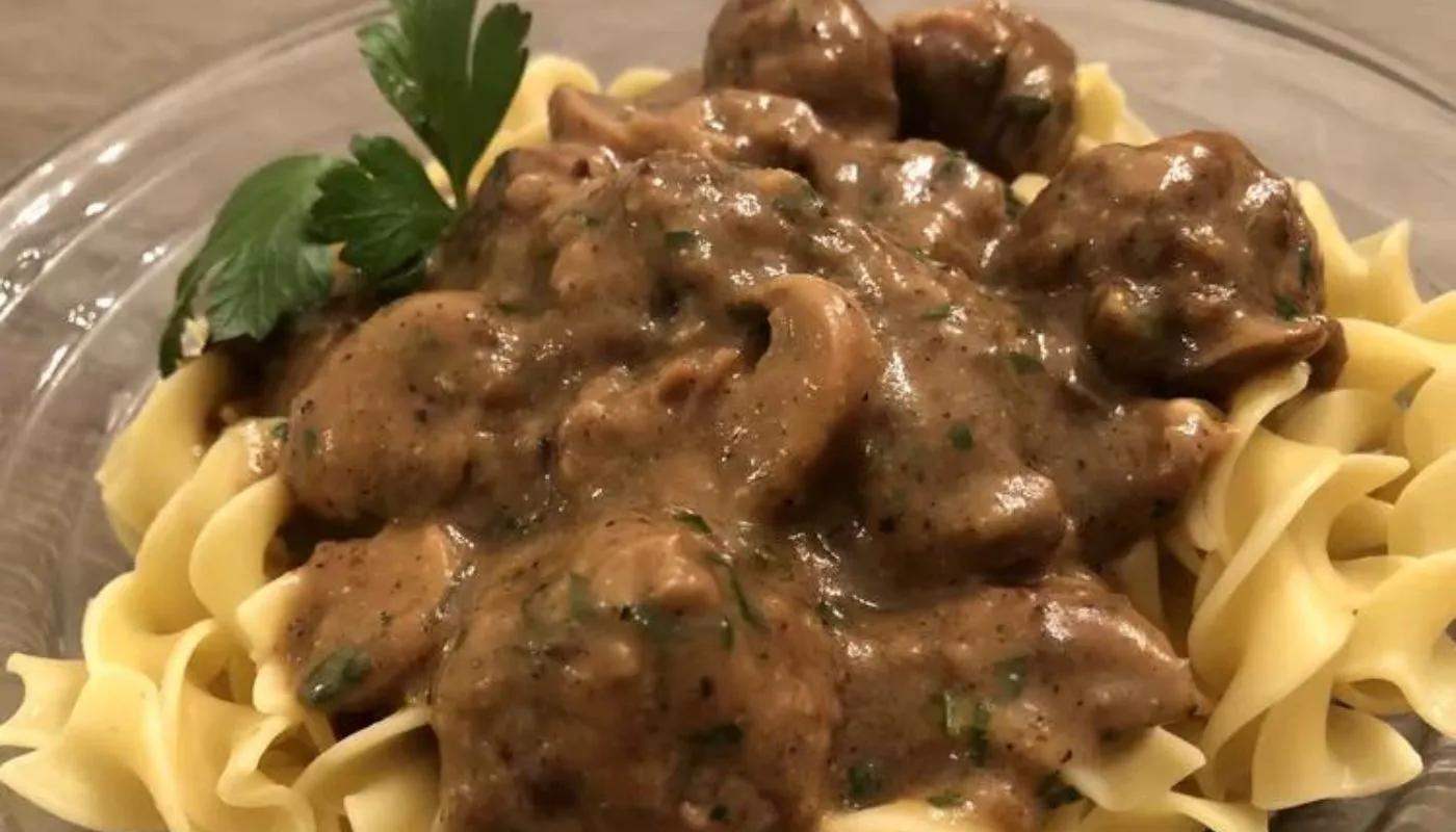 These tender and flavorful meatballs are made with lean ground meat, a perfect blend of aromatic spices, and baked to perfection for a healthier twist.