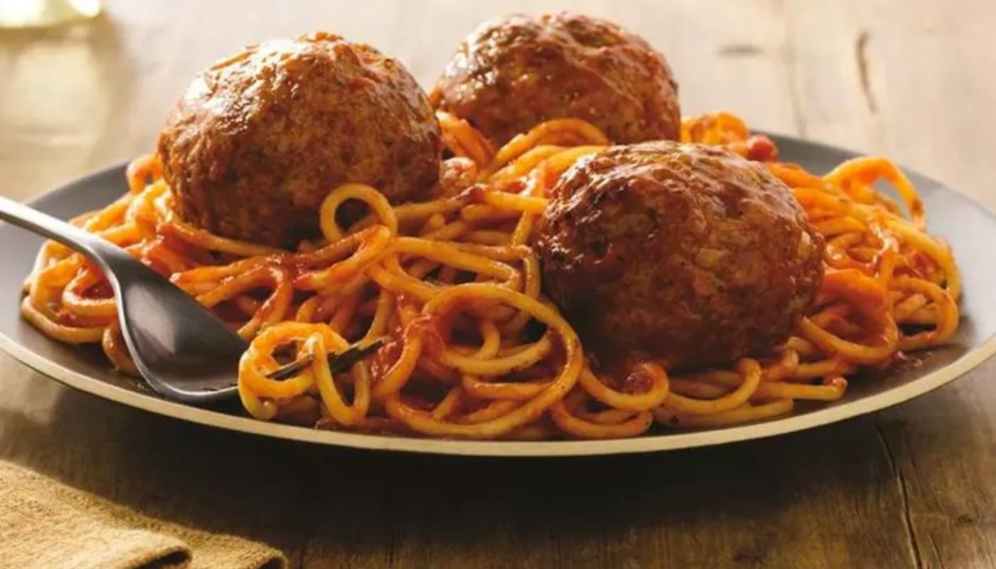 These mouthwatering meatballs are a true Italian delight, made with high-quality ingredients and bursting with authentic flavors.