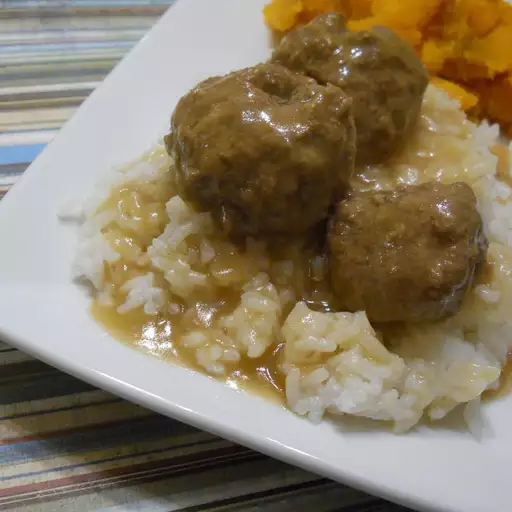 Mom’s Swedish Meatballs