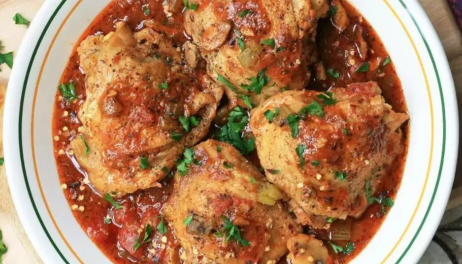 With tender chicken simmered in a rich tomato sauce, flavored with traditional Italian herbs and spices, this dish is sure to delight your taste buds.
