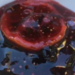 Our recipe combines the finest hand-picked figs with carefully selected ingredients, resulting in a lusciously smooth texture and a harmonious blend of sweet and tangy notes.