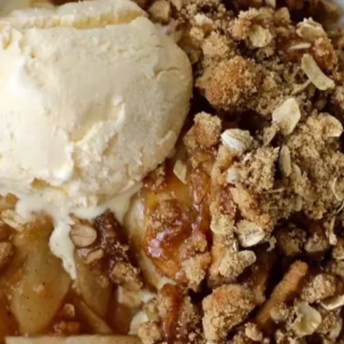 his delightful dessert features a crispy, golden topping paired with tender, baked apples, creating a perfect balance of sweetness and warmth. Indulge in this easy-to-follow recipe that is sure to satisfy your cravings.