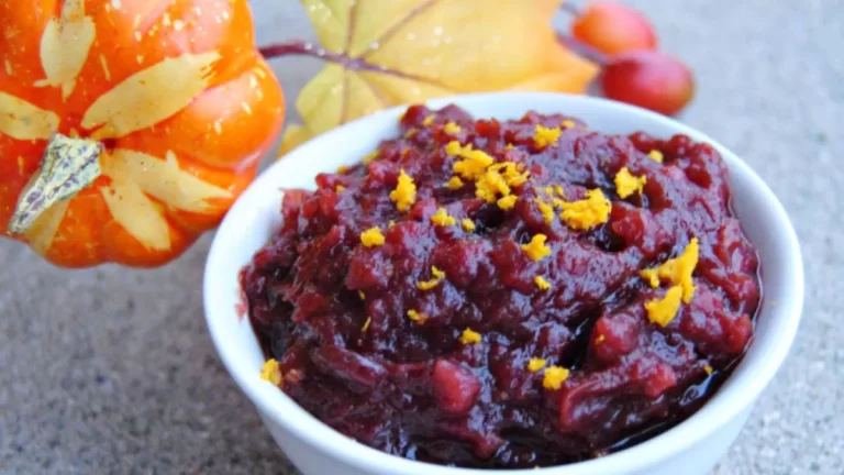 Crockpot Cranberry Sauce with Apple, Orange & Ginger Recipe