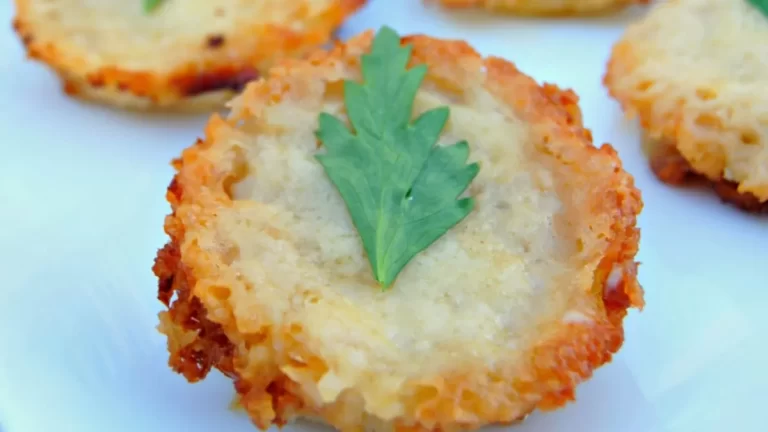 Muffin-Pan Potato Gratins – Cheesy, Crispy Layers